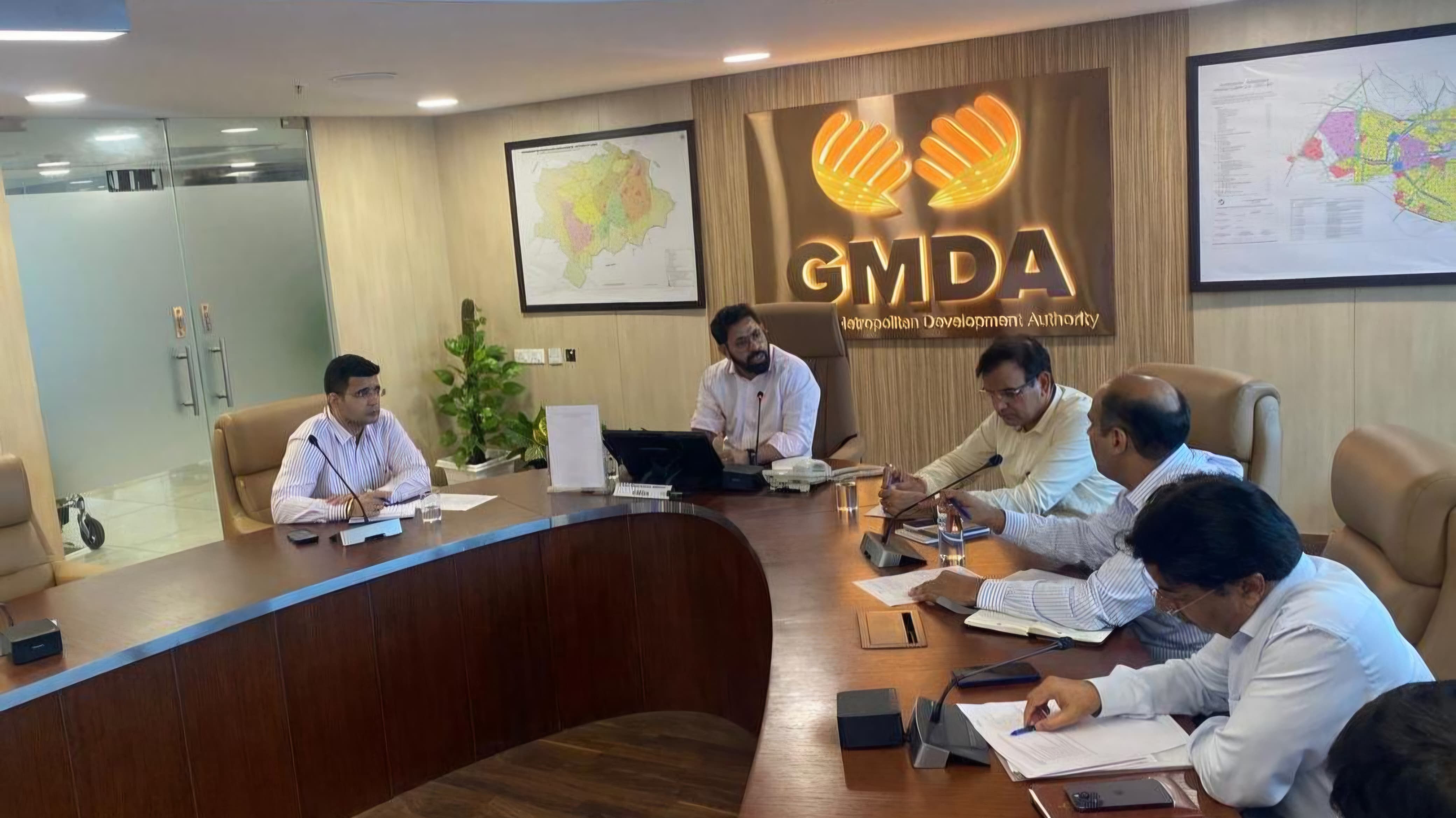 गुरुग्राम में विकास कार्यों को मिलेगी रफ्तार, ड्रेनेज के बाद तुरंत बनेंगे फुटपाथ
