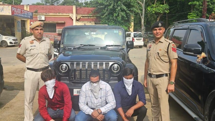 सेक्टर-56 में थार से स्टंटबाजी, 3 आरोपी काबू
