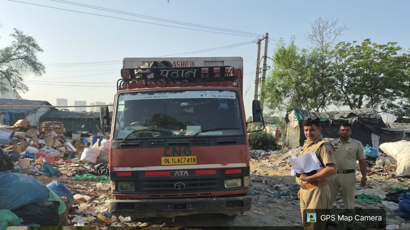 दिल्ली से गुरुग्राम लाया जा रहा था अवैध कूड़ा-प्लास्टिक, 10 आरोपी गिरफ्तार