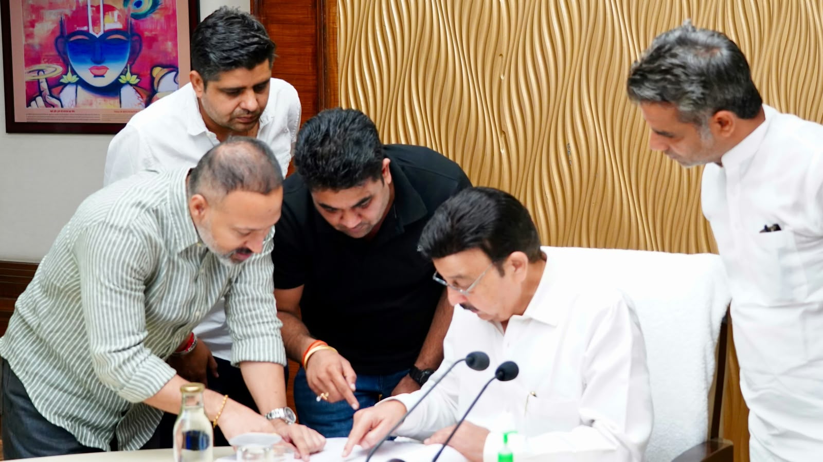 गुरुग्राम की सड़कें होंगी धूल-मिट्टी मुक्त, कचरा उठाने उतरेंगी 875 गाड़ियां